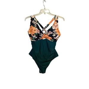 Cupshe Floral Twist Front One Piece Swimsuit Green NWT